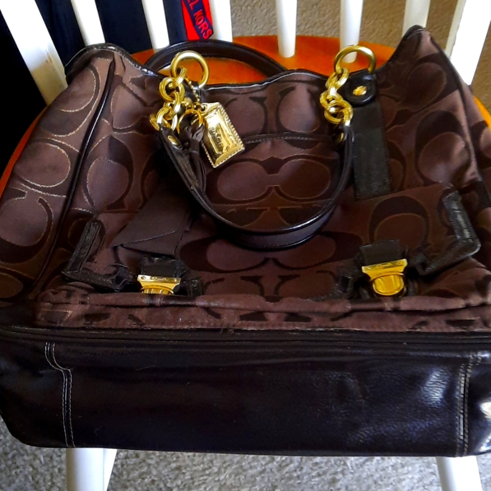 Coach Poppy Bag - Picture 4 of 16